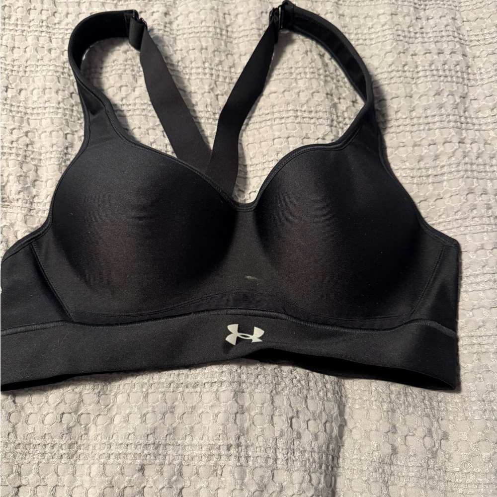 Under Armour sports bra 34 B